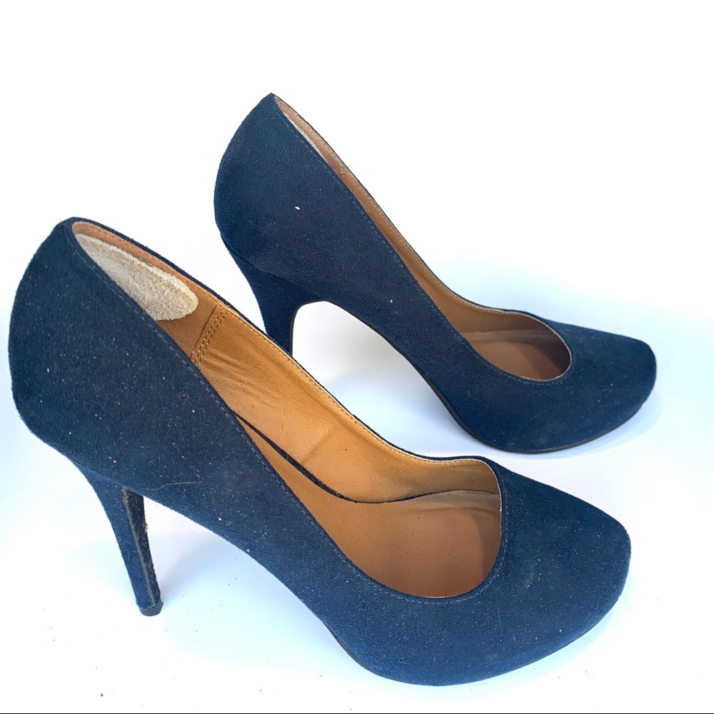 Michael Antonio Navy pumps heels